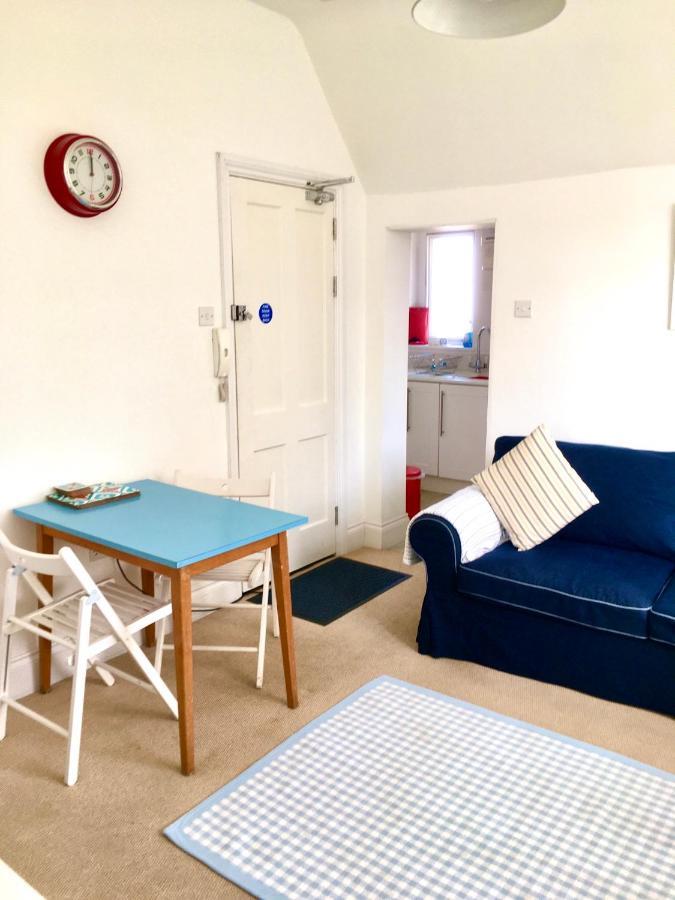 Lyme Regis Renovated Period Seaside Flat Appartement Buitenkant foto