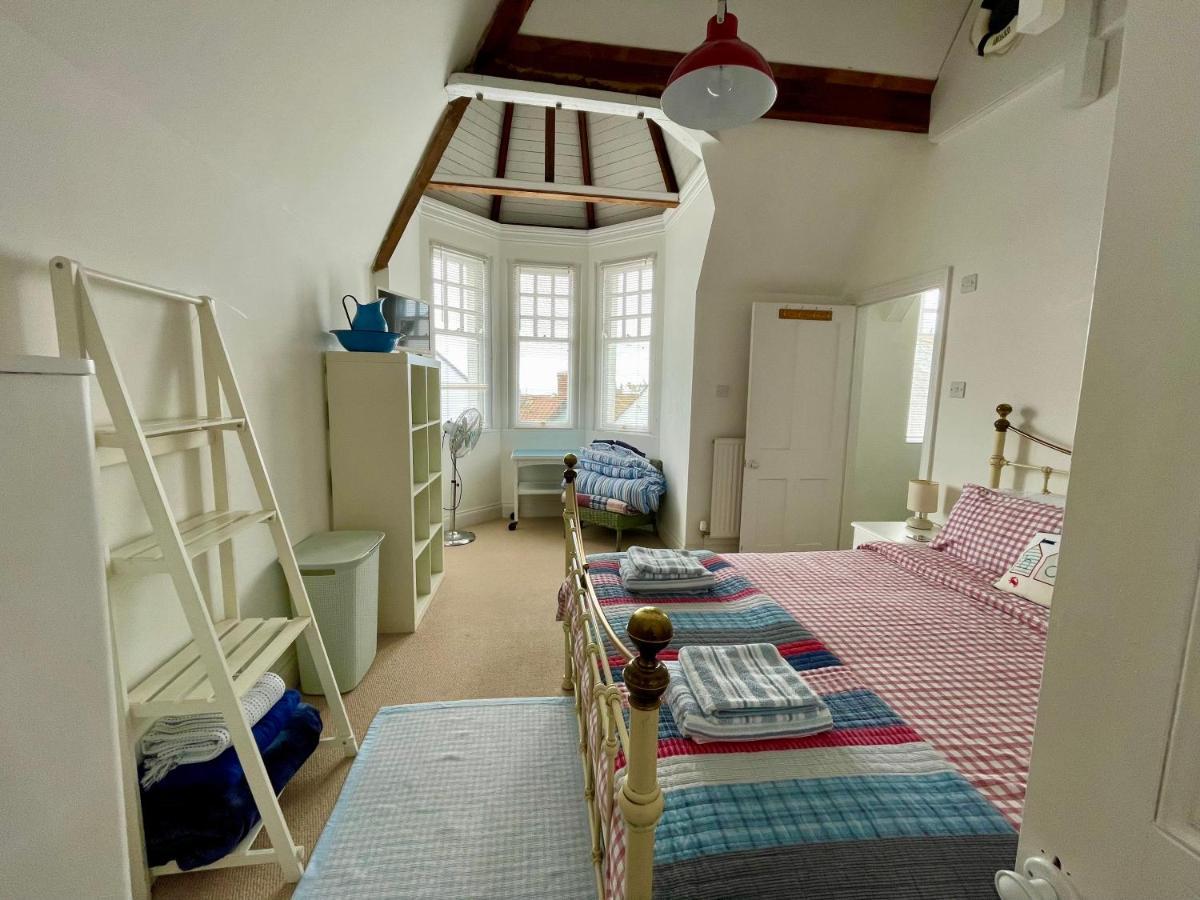 Lyme Regis Renovated Period Seaside Flat Appartement Buitenkant foto