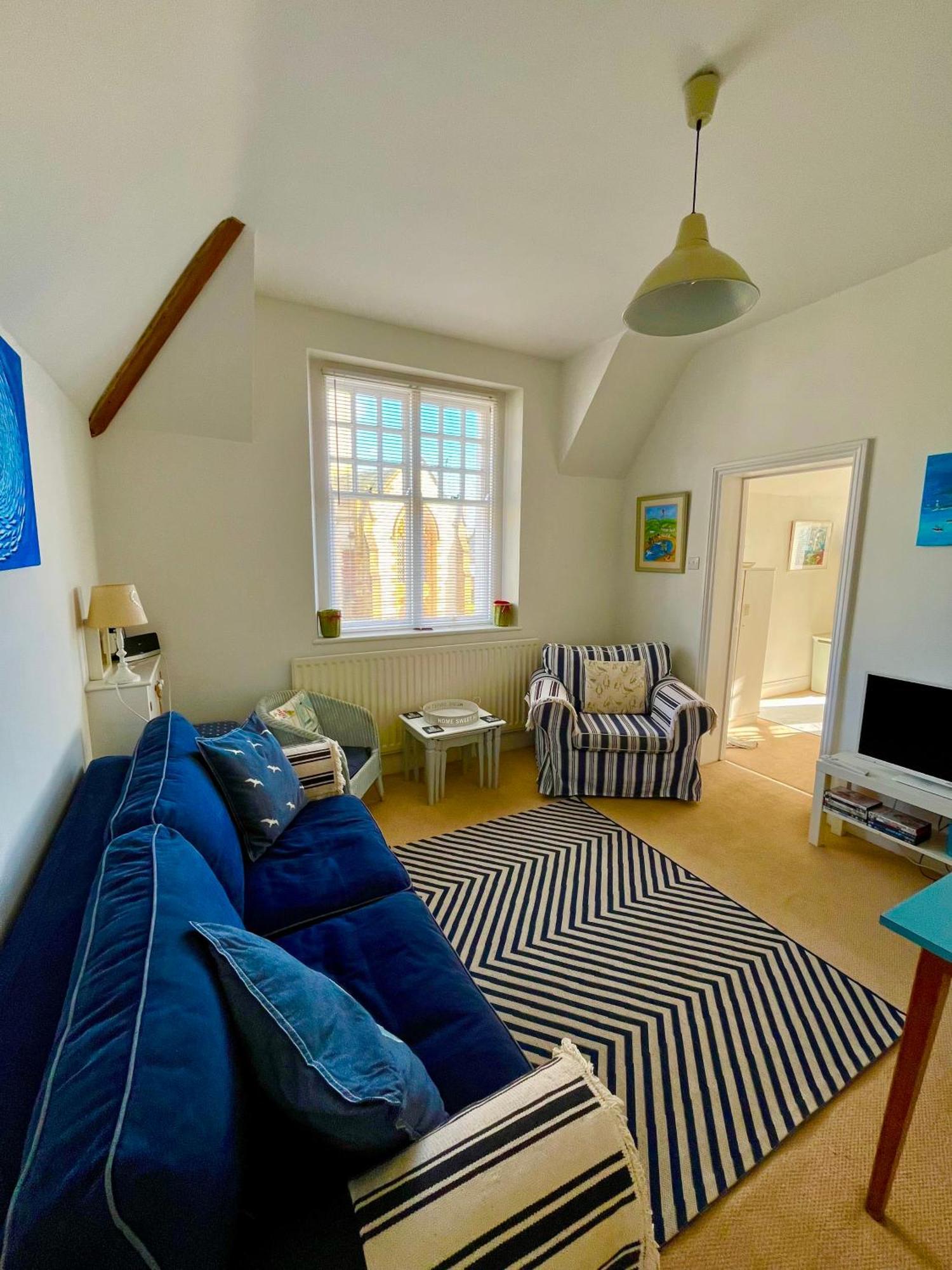 Lyme Regis Renovated Period Seaside Flat Appartement Buitenkant foto